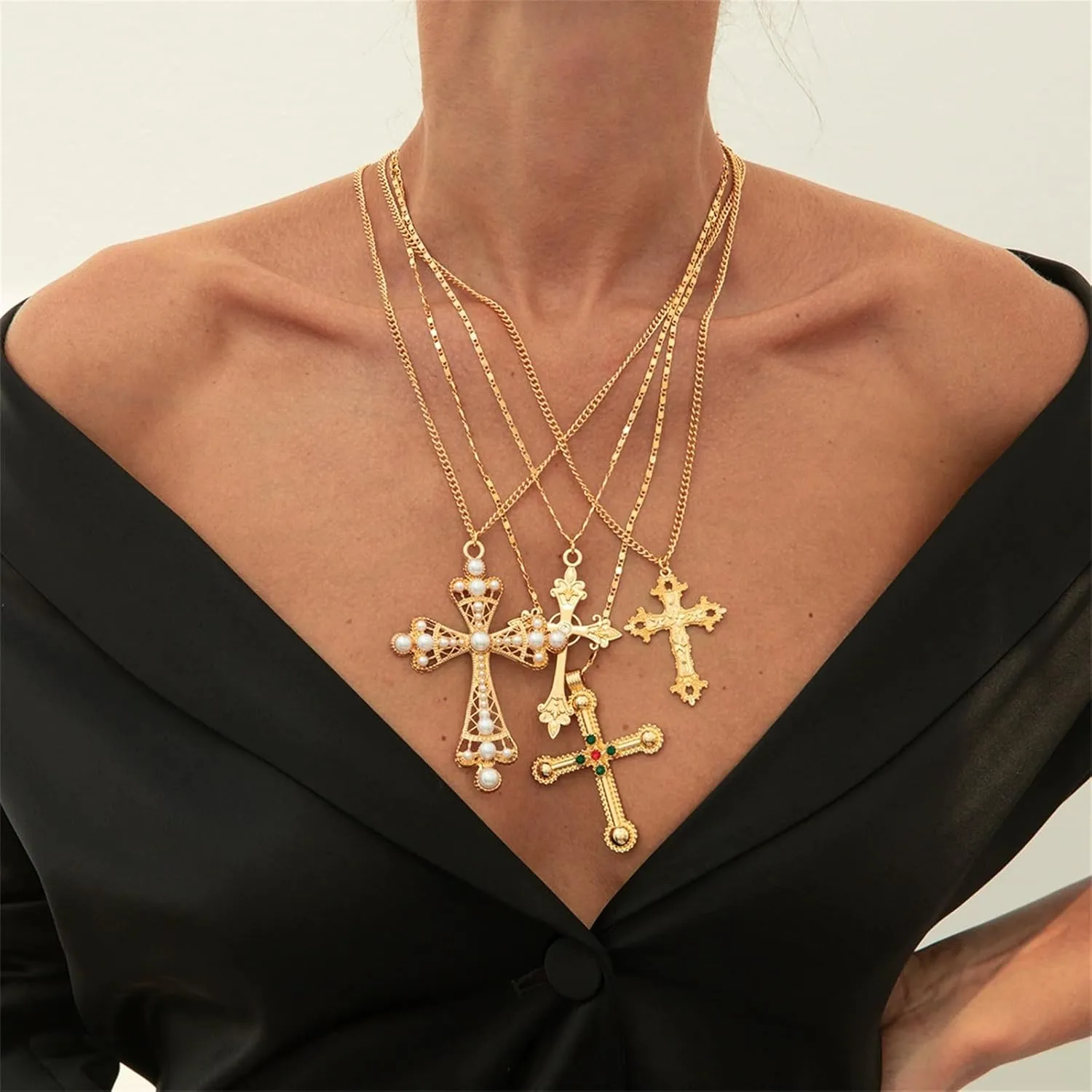 4Pcs Chunky Cross Necklaces for Women Gold/Silver Large Long Cross Pendant Necklace Y2K Trendy Statement Pearl Cross Chain Choker Cross Charm Jewelry