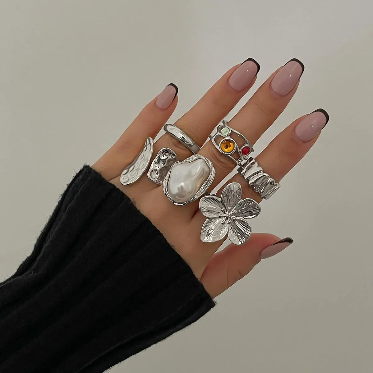 6PCS Chunky Gold Rings for Women Golden/Silver Opening Adjustable Rings Dainty Chunky Statement Dome Rings Set Baroque Pearl Flower Stackable Rings Trendy Jewelry Set for Women