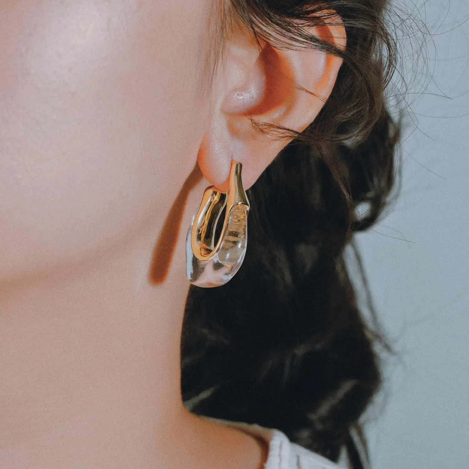Acrylic Gold Hoop Earrings Chunky Huggie Statement Vintage Earrings Cute Resin Drop Earring Trendy Jewelry Gifts for Women