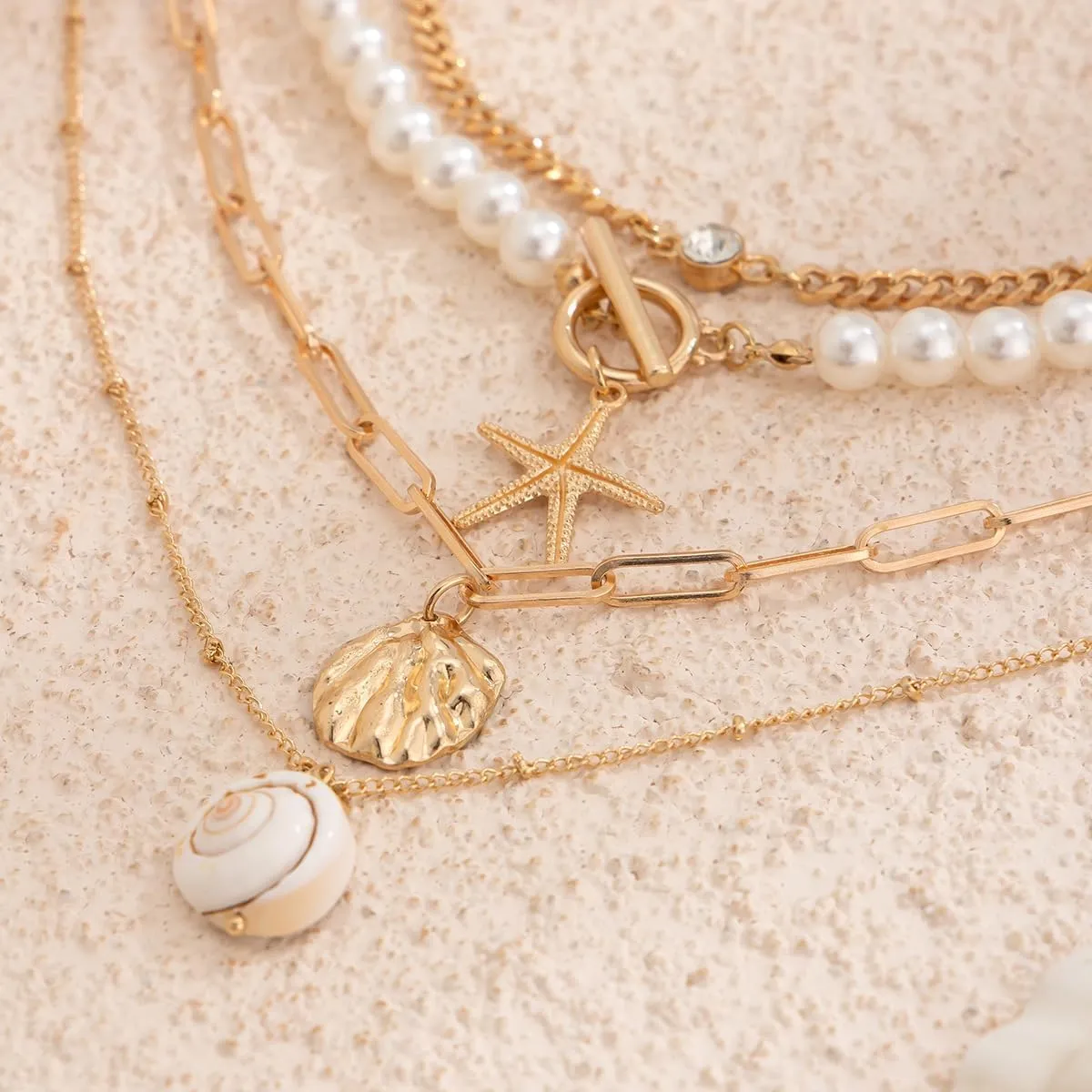 Bohemian Layered Shell Starfish Pearl Pendant Necklace Set Baroque Pearl Surfer Heishi Beaded Choker Summer Beach Jewelry Multilayered Statement Necklaces for omen