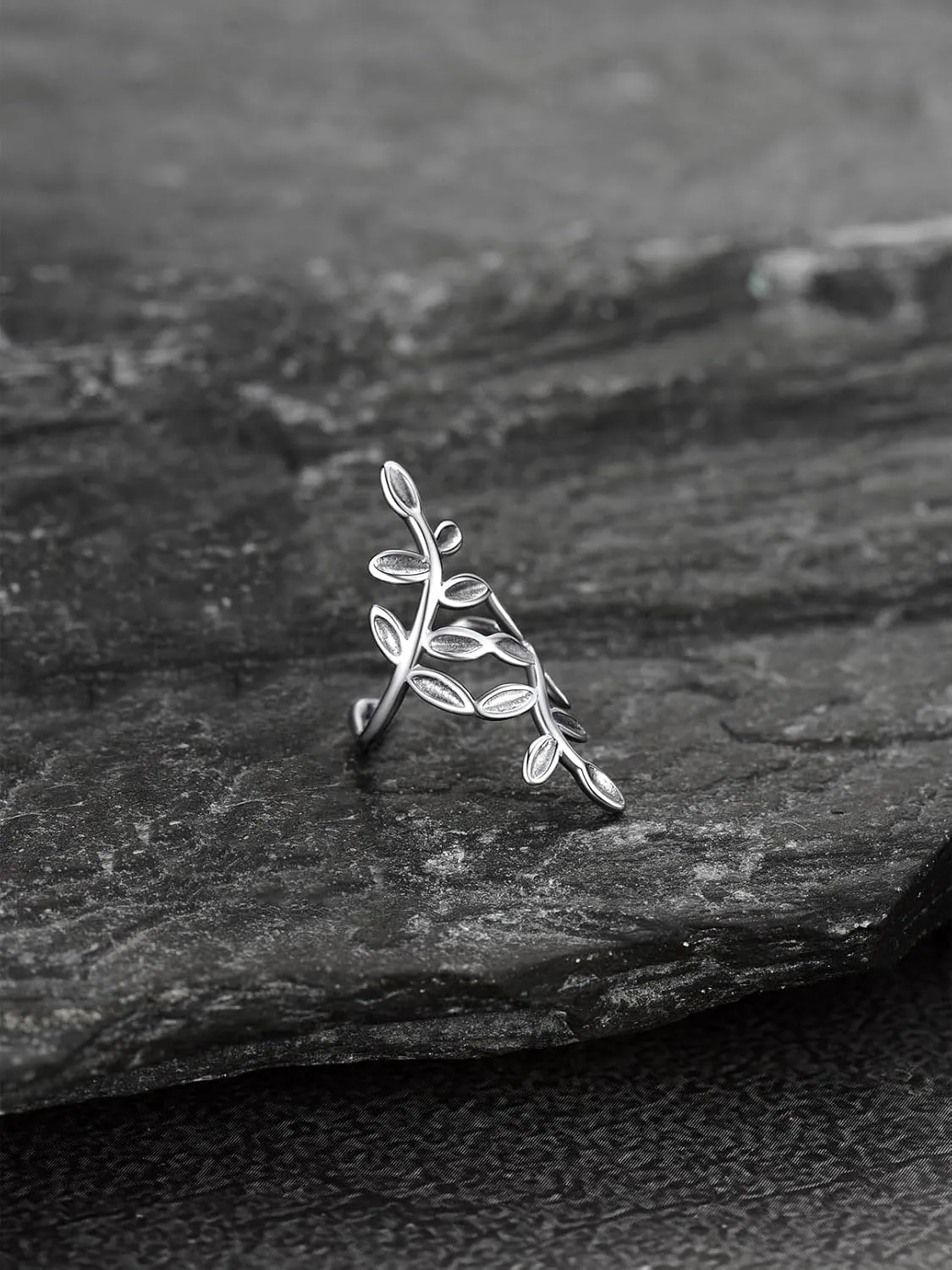 FaithHeart Ear Cuff Earrings for Women Non Piercing Lightweight Sterling Silver Ear Cuff for Non Pierced Ears Hypoallergenic Fake Earrings with Gift Box