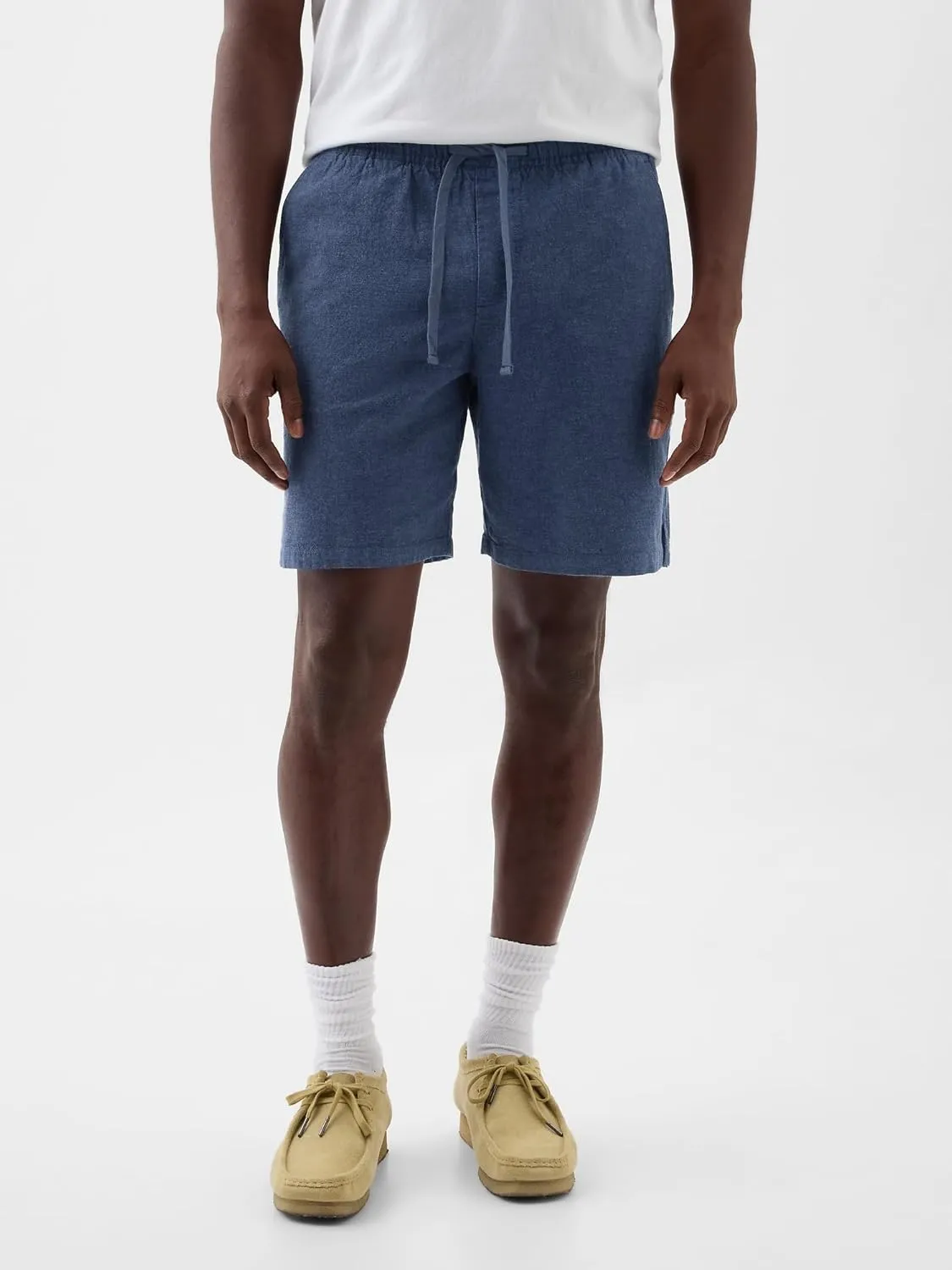 GAP Men's 8" Easy Linen Shorts