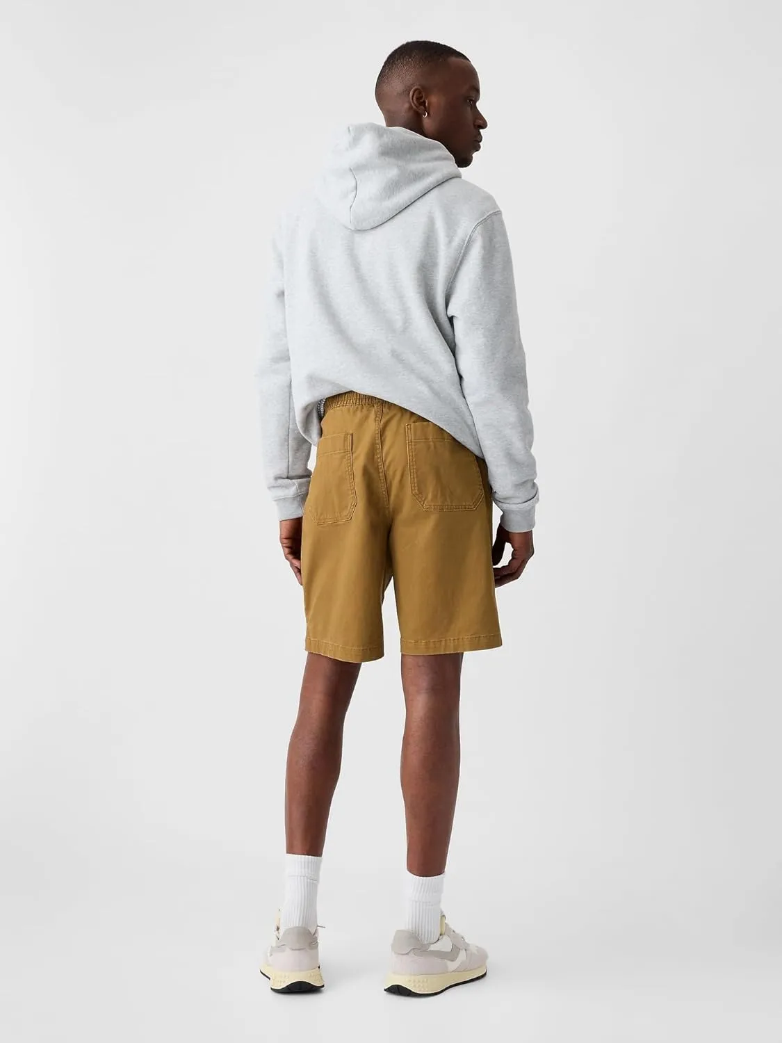 GAP Men's 8" Easy Shorts