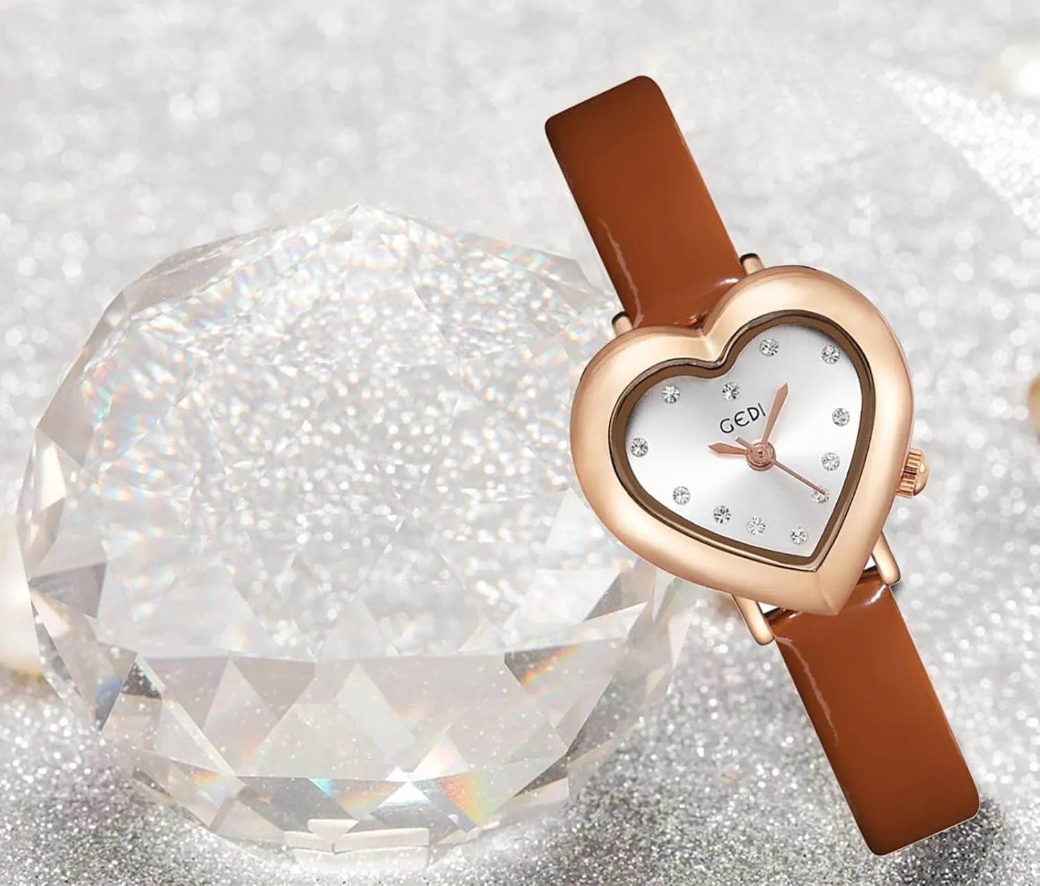 Gosasa Elegant Women's Watch Diamond Heart Shape Small Dial Minimalist Bracelet Dress Watch for Women Casual Ladies Analog Quartz Wristwatch