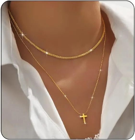 INENIMARTJ Gold Necklace for Women Gold Cross Pendant Necklace Glitter Gold Chain Choker Necklaces Trendy Gold Layered Necklaces Gold Silver Jewelry for Womens