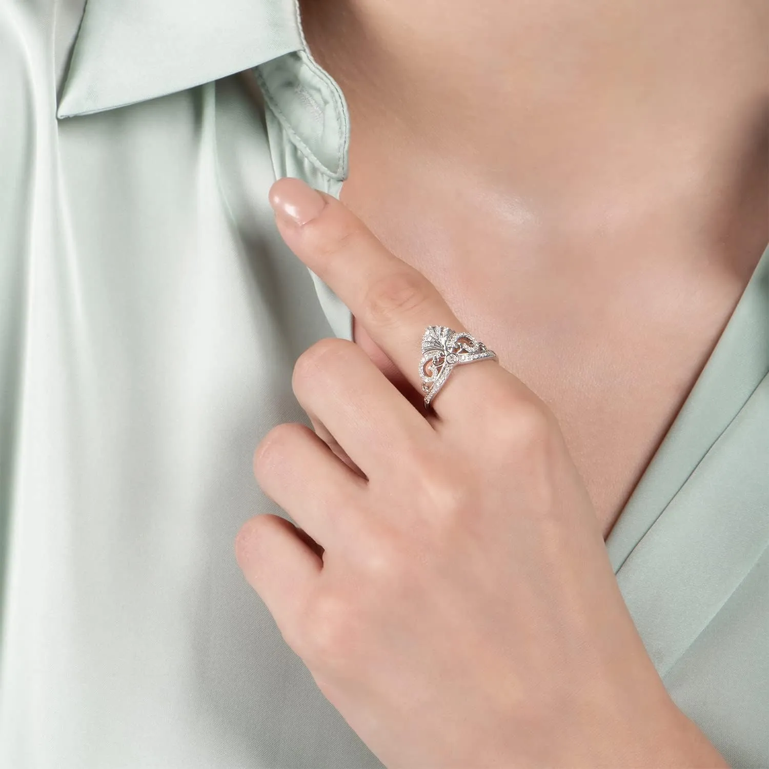 Jewelili Enchanted Disney Fine Jewelry Sterling Silver 1/5 Cttw Diamond Ariel Shell Tiara Ring.