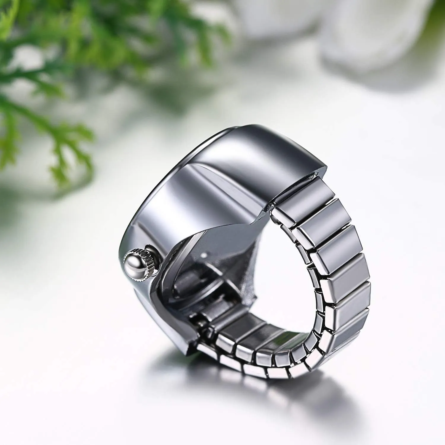 JewelryWe Men Women Finger Watch Creative Elastic Round Quartz Finger Ring Watches