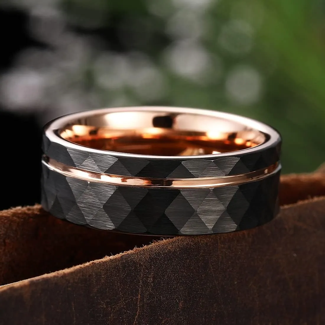 King Will Hammer 8MM Men's Tungsten Ring Black/Silver/Gold/Rose Gold Faceted Finish Tungsten Carbide Wedding Band Stripe Two Tone Rose Gold/Silver Plating Groove