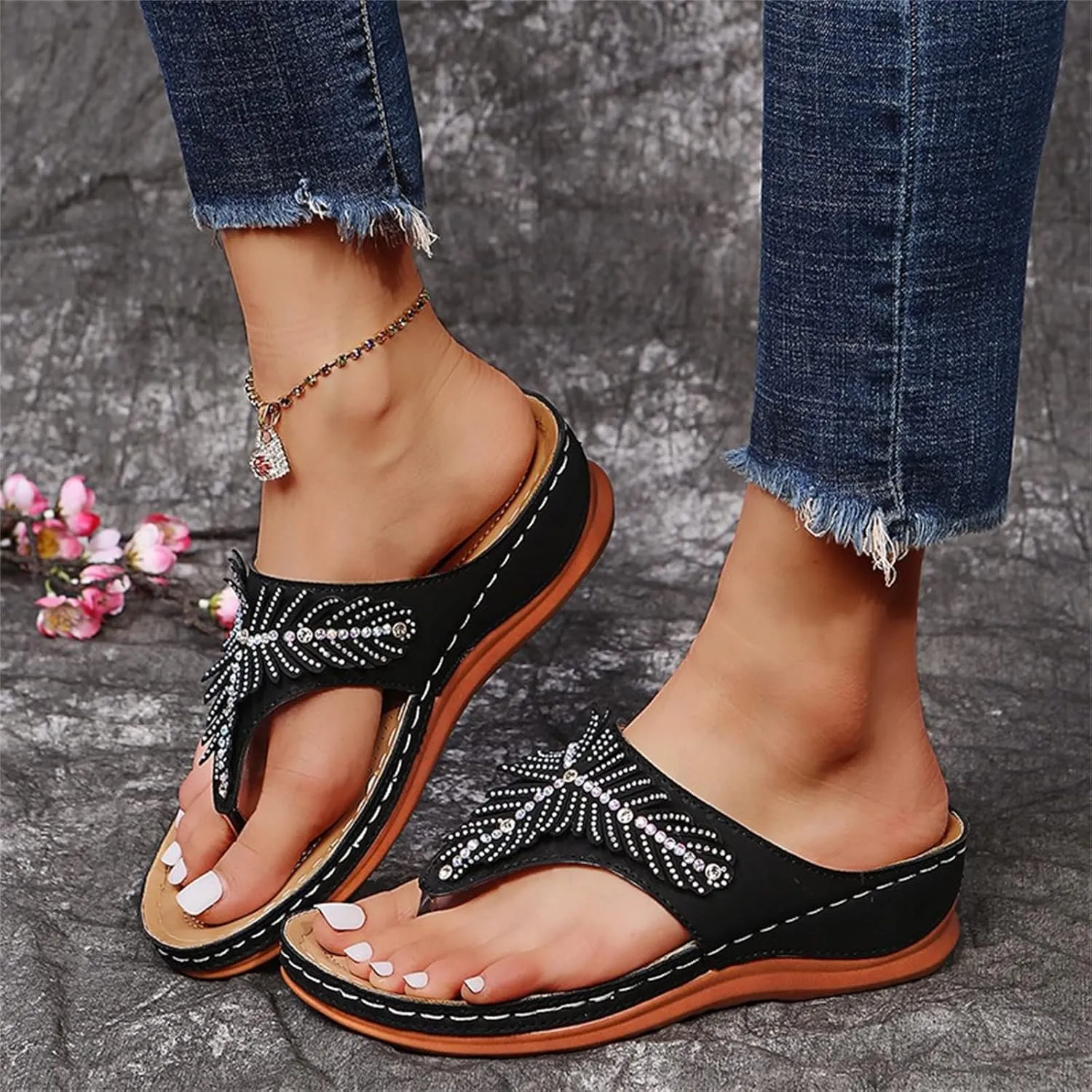 Ladmiple Sandals Women Dressy Summer Flat Flip Flops Orthopedic Sandals Comfortable Arch Support Orthotic Cute Walking Slides