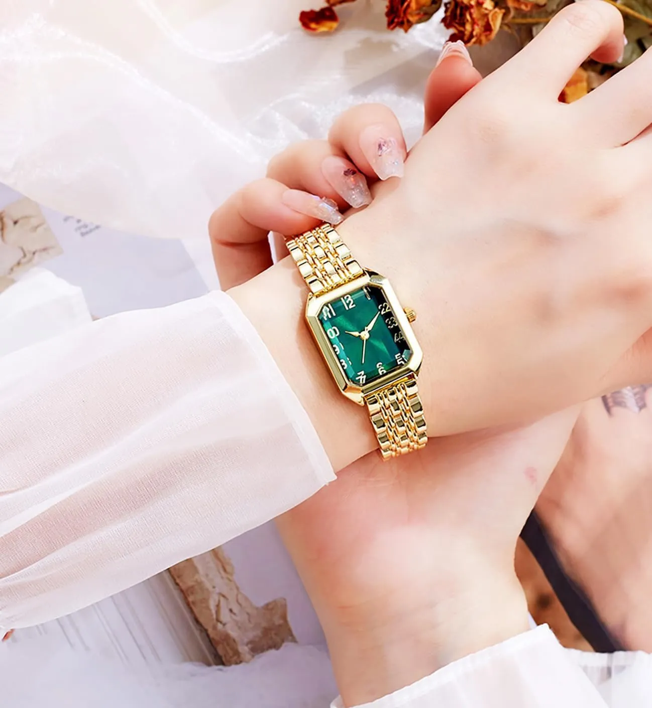 Luxury Watches for Women Square Case Stainless Steel Band Ladies Wrist Watch Fashion Simple Water Resistant Quartz Wristwatch