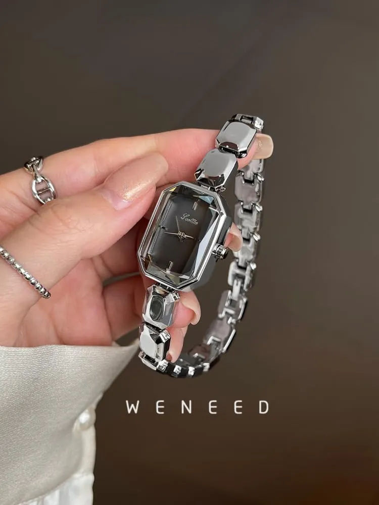 Luxury Womens Crystal Bracelet Watch Elegant Rectangular Minimalist Dial Diamond Bangle Band Waterproof Fashion Dainty Ladies Quartz Watches Ladies Gift