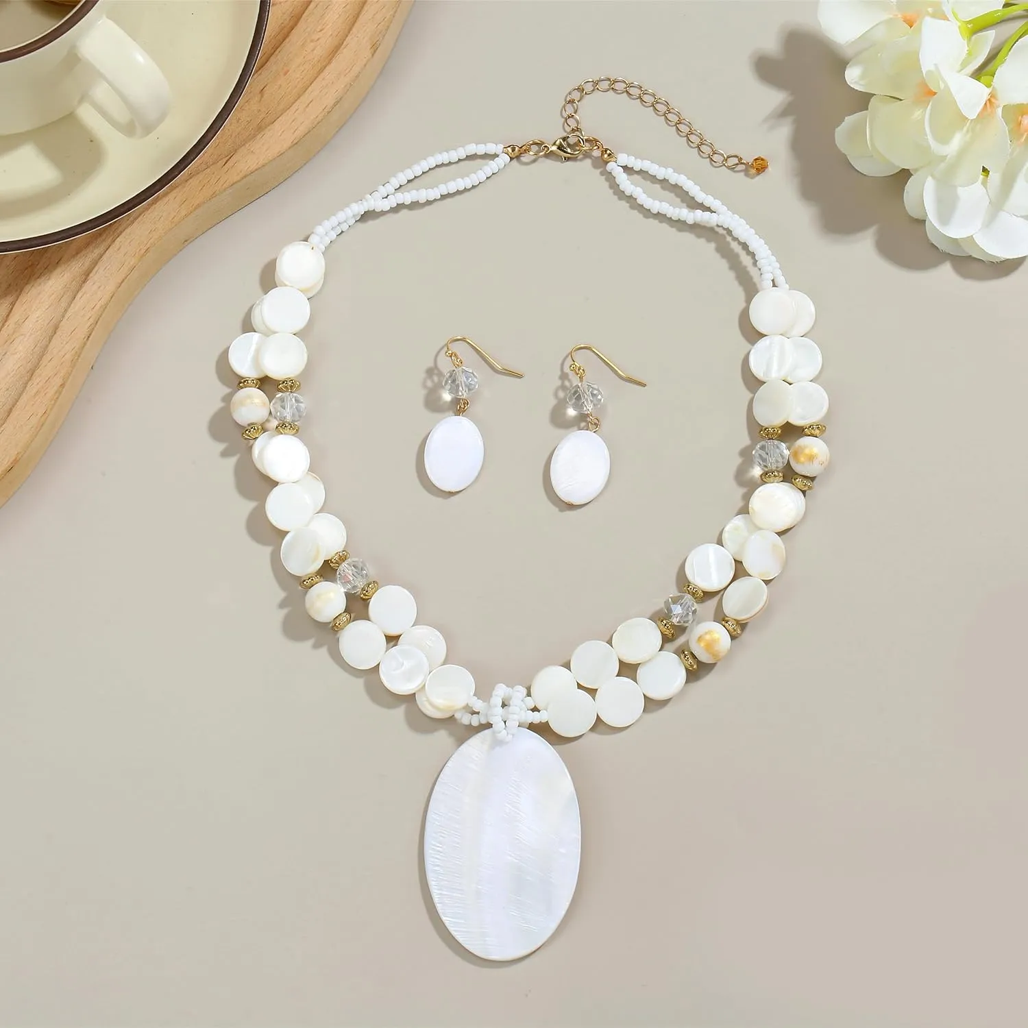 Multi-Strand Shell Beads Statement Necklace and Earrings Set for Women Oval Shell Pendant Choker Necklace Set Chunky Big Colorful Glass Stone Beaded Jewelry Gift