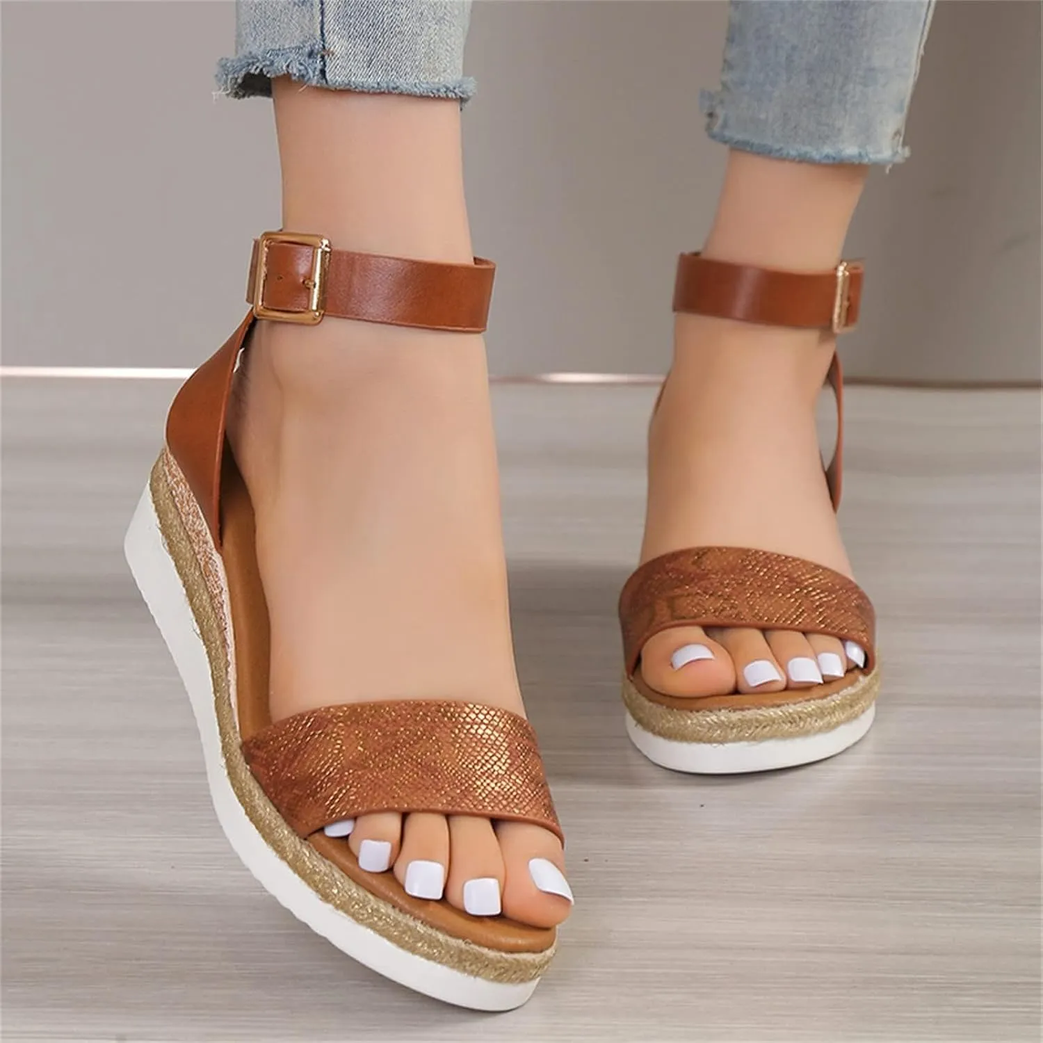 Orthopedic Sandals for Women Casual Strappy Slip on Sandal Beach Boho Sandal Comfortable Outdoor Shoes Open Toe Ankle Strap Platform Sandals 2025