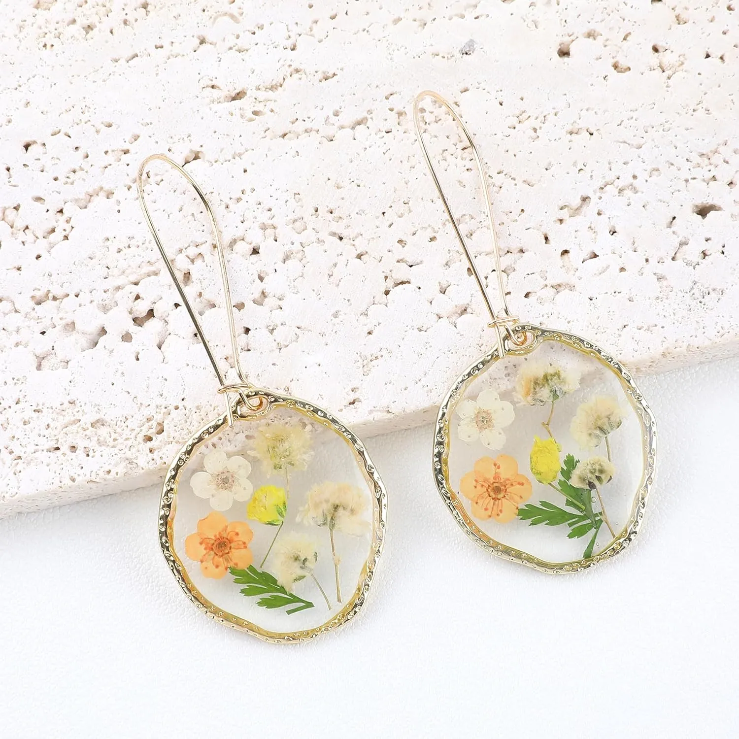 Pressed Flower Teardrop Dangle Drop Earrings for Women, Handmade Unique Resin Dried Flowers Teardrop Earrings, Nature Floral Earings Fashion Summer Jewelry Gift for Her