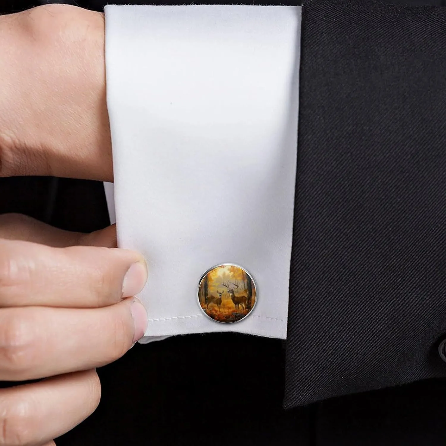 Rose Wolf Cufflinks Personality Men's Shirt Cuff Links 2PCS Fashion Silver Round Accessories Gift for Men Woman Wedding Meeting