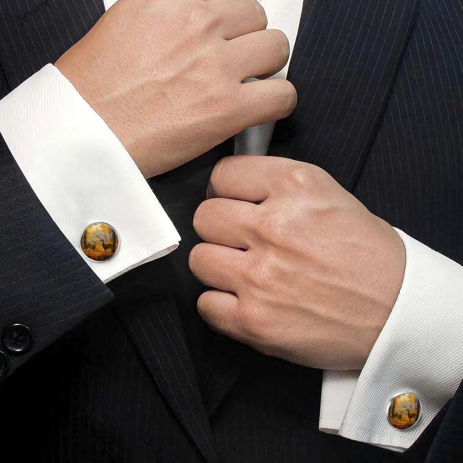 Rose Wolf Cufflinks Personality Men's Shirt Cuff Links 2PCS Fashion Silver Round Accessories Gift for Men Woman Wedding Meeting