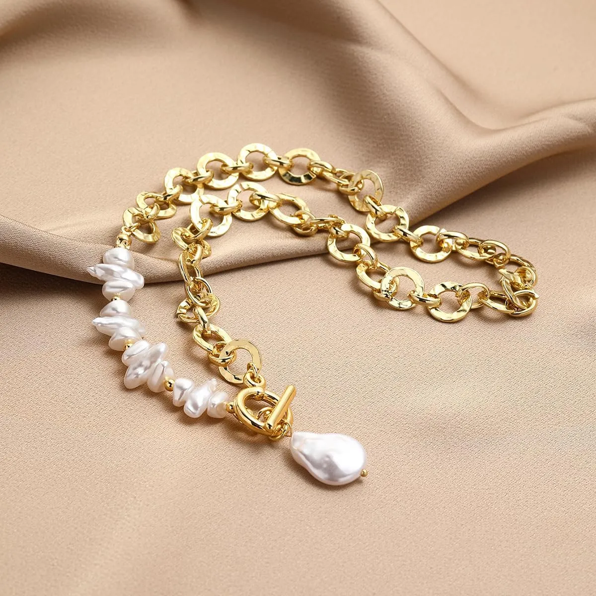 Y2k Big Pearl Chunky Necklace for Women Boho Irregular Baroque Pearl Y Pendant Necklaces Dainty Statement Jewelry